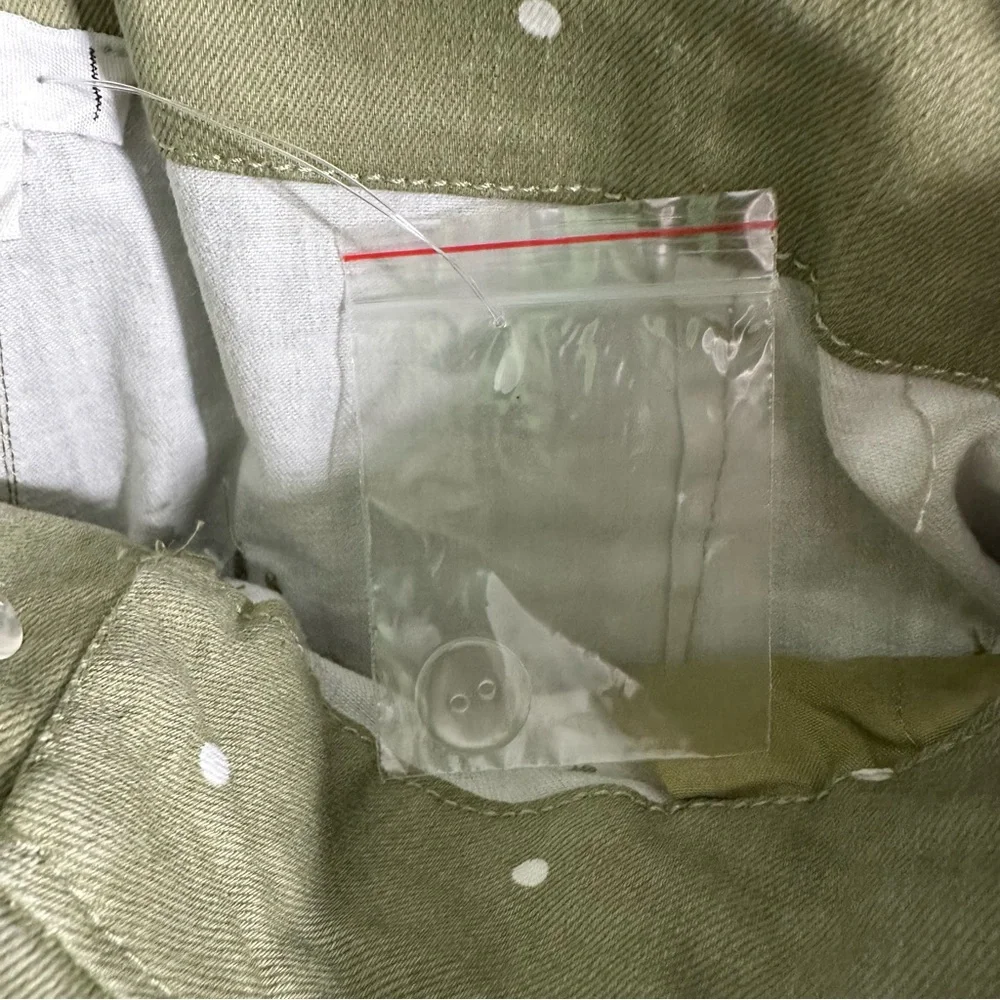 Nwt‎ High Waist Green Polka Dot paper bag Shorts